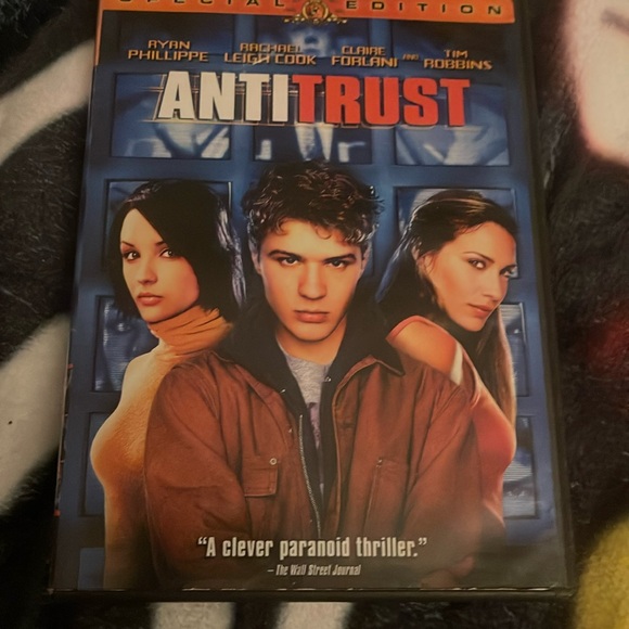 ANTITRUST DVD - Picture 1 of 1